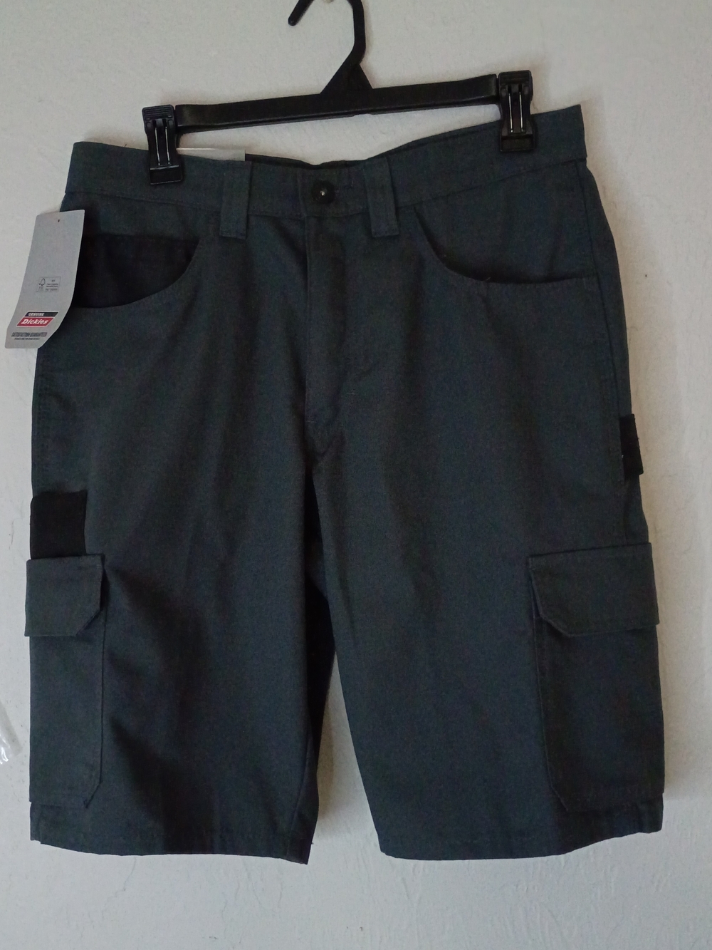 Dickies Slate Gray Cargo Shorts with Black Accents